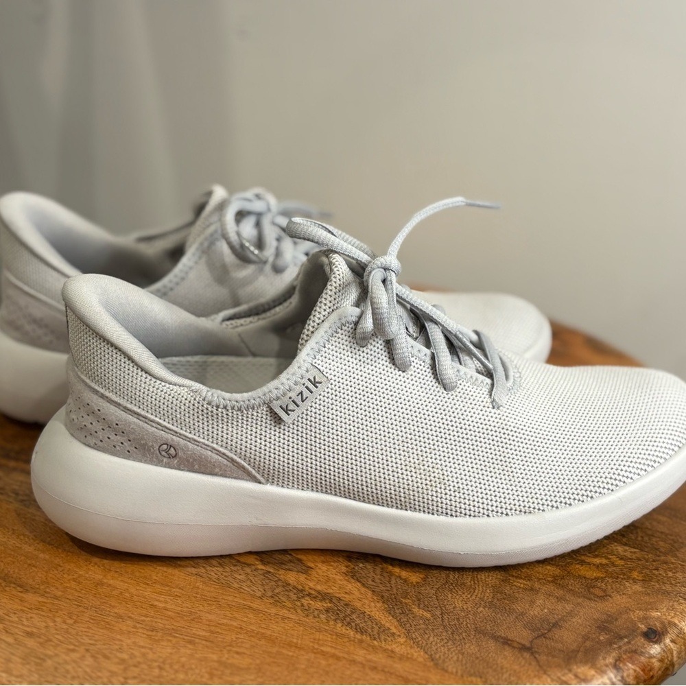 Kizik Madrid Women's Gray Slip On Sneakers PRM